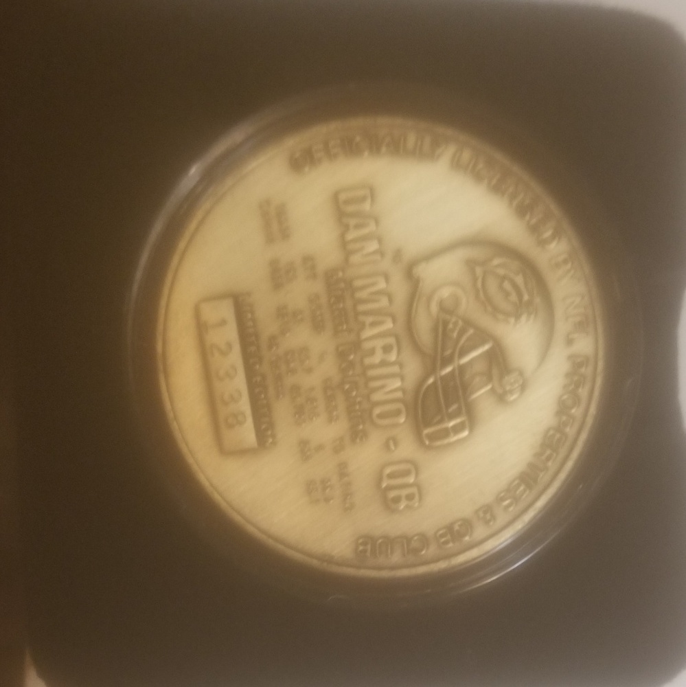 Dan marino bronze mint collection coin